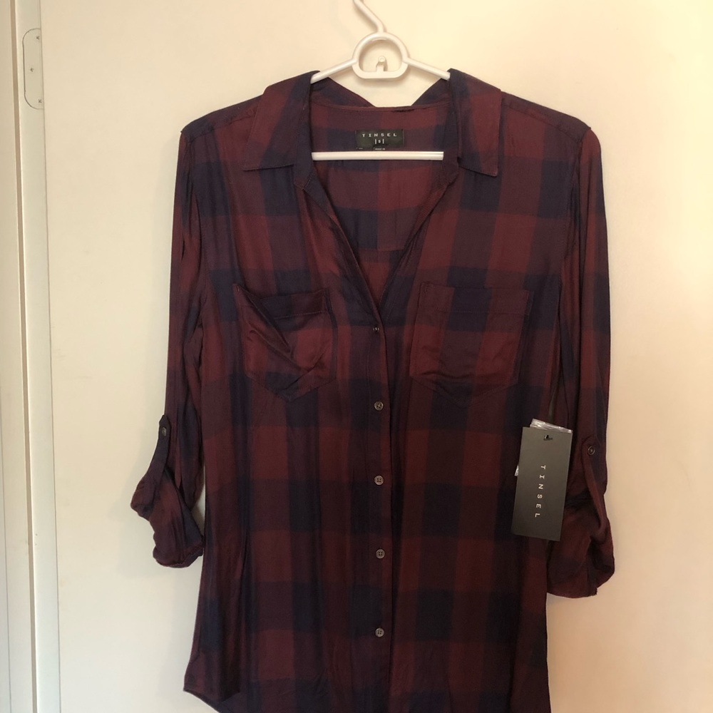 Women’s size S super soft shirt